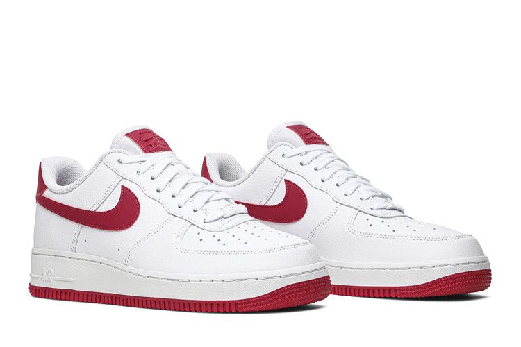 Nike Wmns Air Force 1 07 'Wild Cherry'