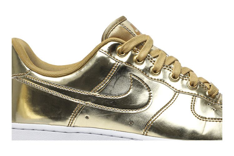 Nike Wmns Air Force 1 SP 'Liquid Metal - Gold'