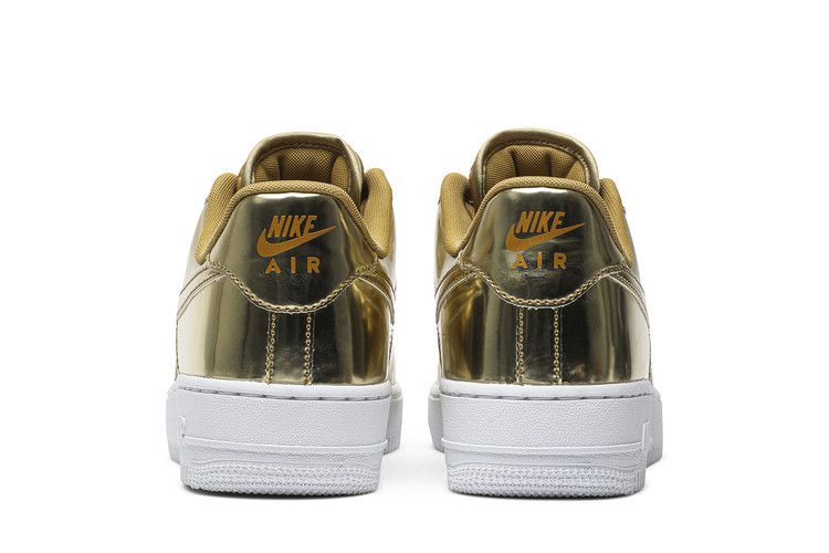 Nike Wmns Air Force 1 SP 'Liquid Metal - Gold'