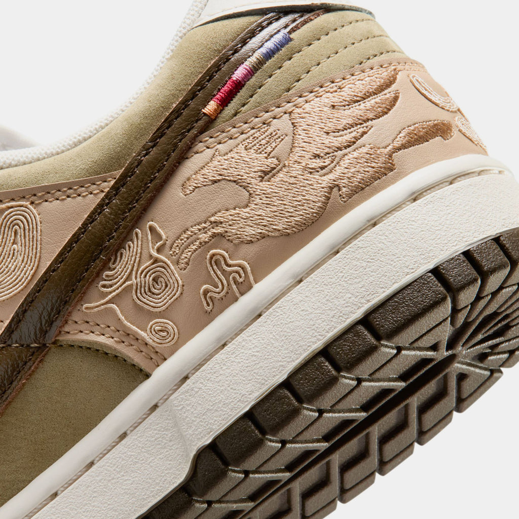 Dunk Low SE Lunar New Year Mens Lifestyle Shoes (Linen/Dark Hazel/Phantom/Neutral Olive)