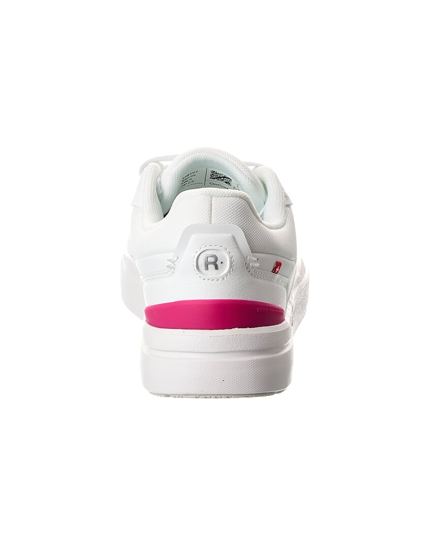 On Running The Roger Advantage Sneaker
