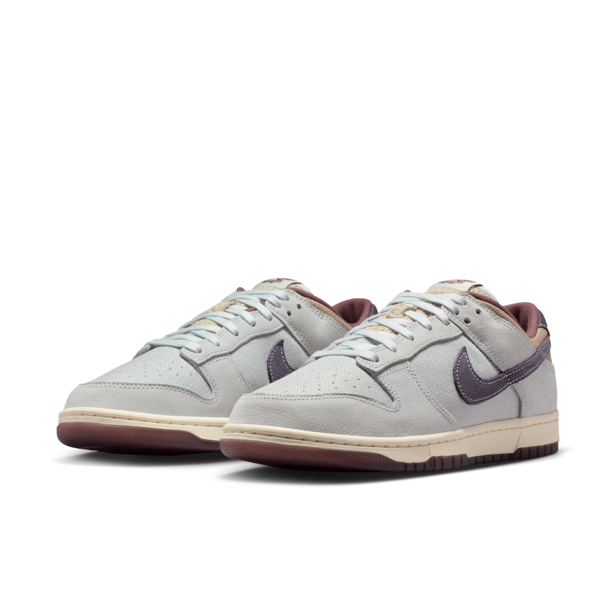 Men's Dunk Low Retro SE Shoes