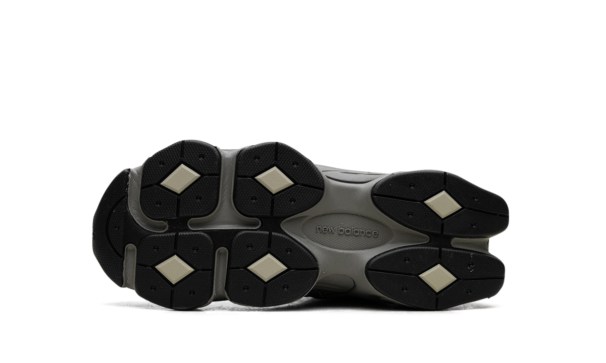 9060 GS "Dark Olivine" GC9060GD