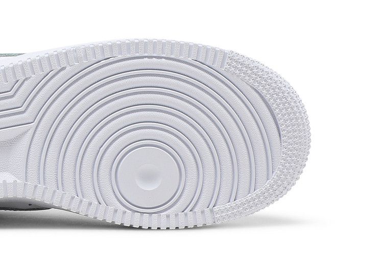 Nike Air Force 1 LE GS 'Triple White' — White/White