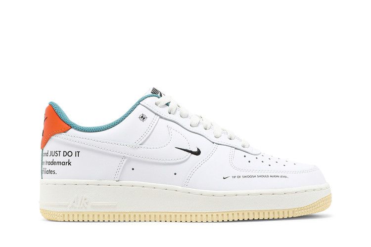 Nike Air Force 1 '07 LE 'Starfish'