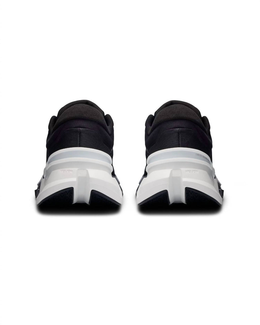 Men's Cloudflyer 5 Running Shoe In Black /white