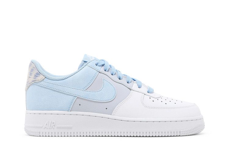 Nike Air Force 1 '07 LV8 'Psychic Blue'