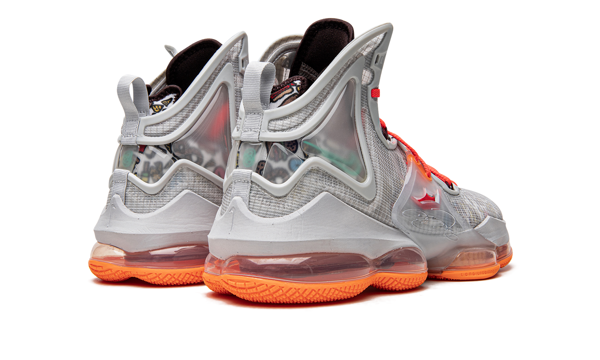LeBron 19 "Fast Food" DC9339 001