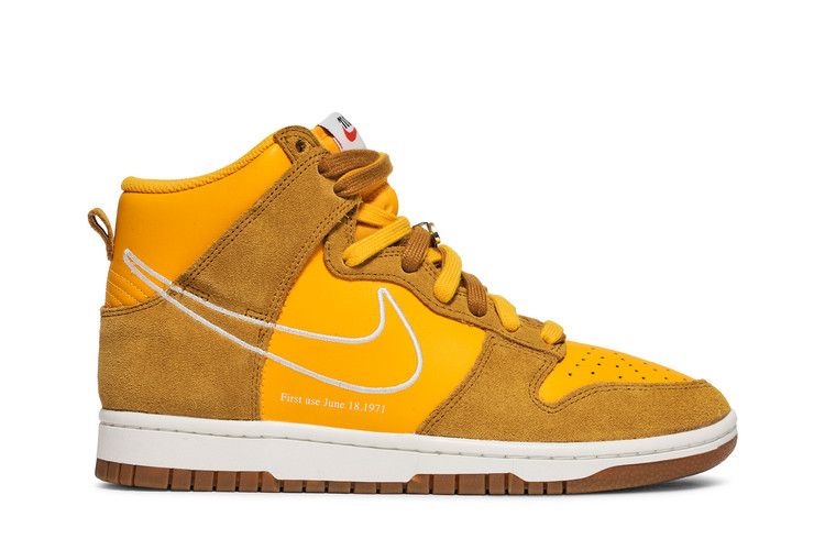 Nike Wmns Dunk High SE 'First Use Pack - University Gold'