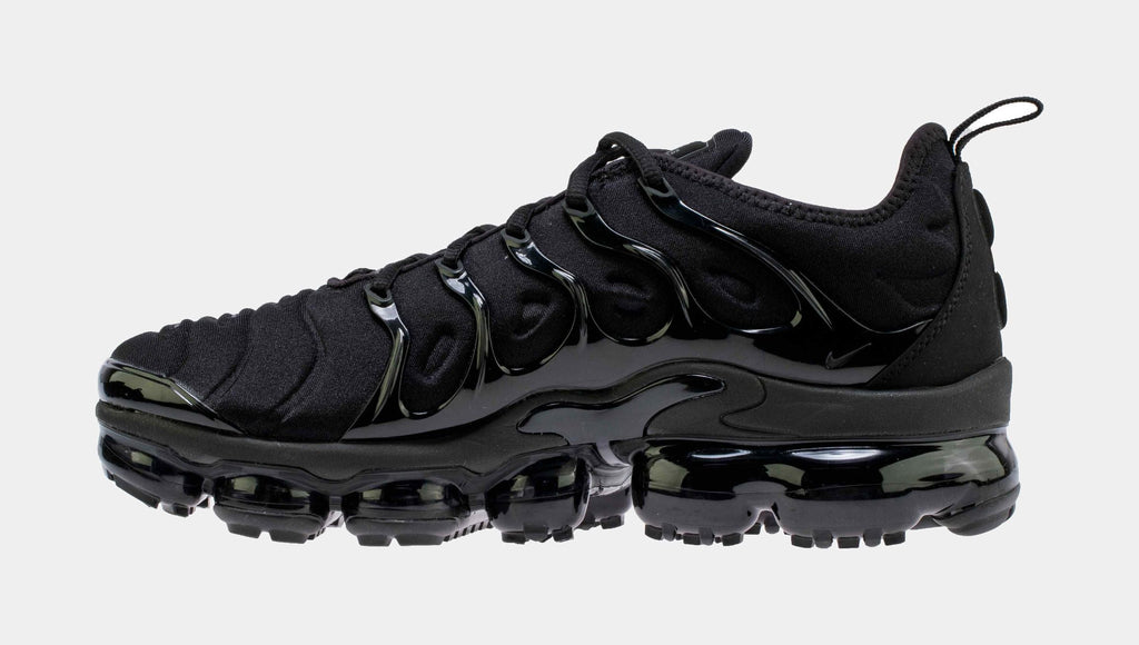 Vapormax Plus Mens Running Shoes (Black/Black/Dark Grey)