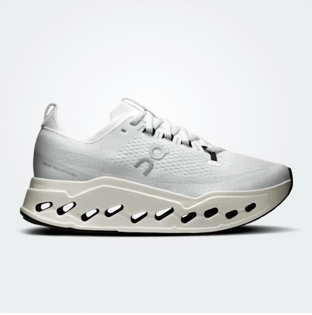 Women's Cloudsurfer Max Sneakers In White