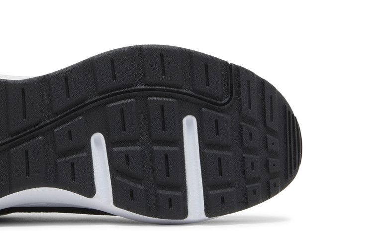 Nike Wmns Air Max AP 'Black White'