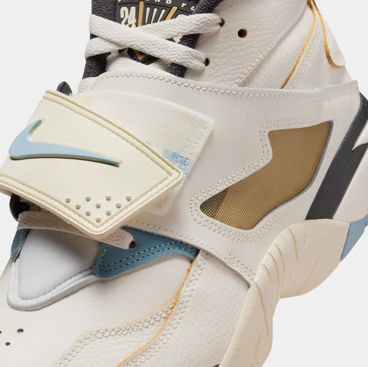 Diamond Turf Must Be The Money Mens Basketball Shoes (Sail/Mica Blue/Coconut Milk/Off Noir)