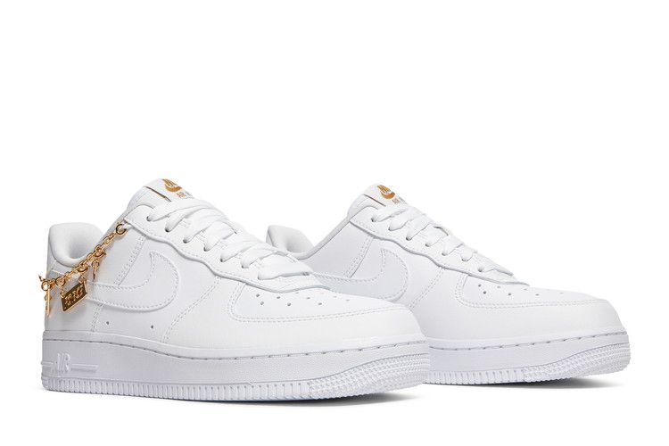 Nike Wmns Air Force 1 '07 LX 'Lucky Charms'