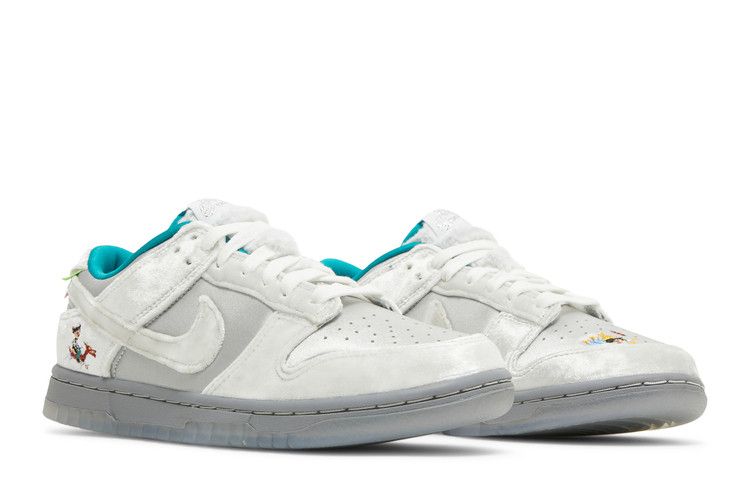 Nike Wmns Dunk Low 'Ice'