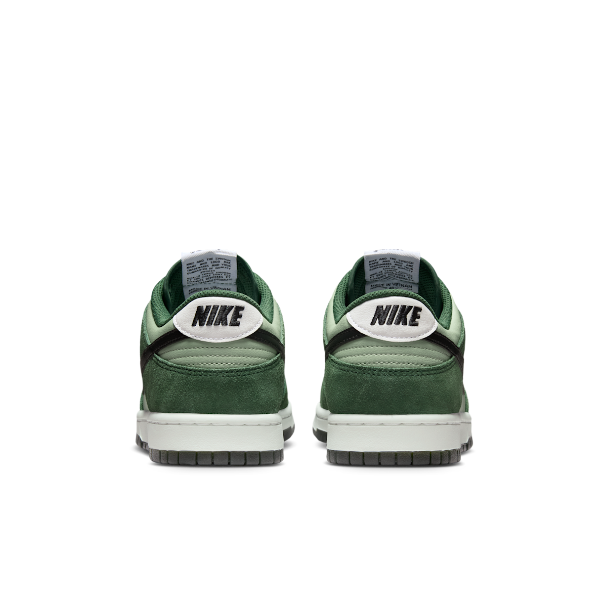 Men's Dunk Low Retro SE Shoes