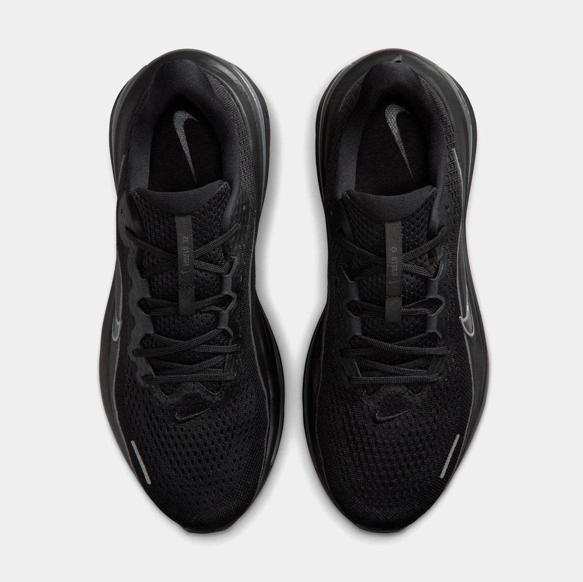 Winflo 12 Mens Running Shoes (Black/Dark Smoke Grey/Black)