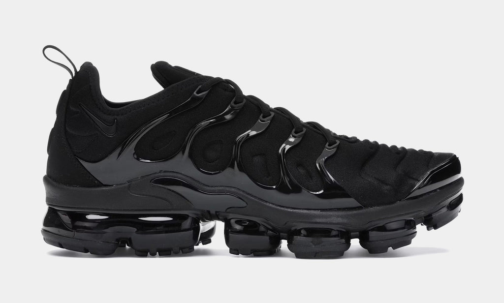 Vapormax Plus Mens Running Shoes (Black/Black/Dark Grey)