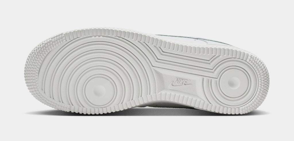 Air Force 1 '07 Low Womens Lifestyle Shoes (Summit White/Summit White/White)