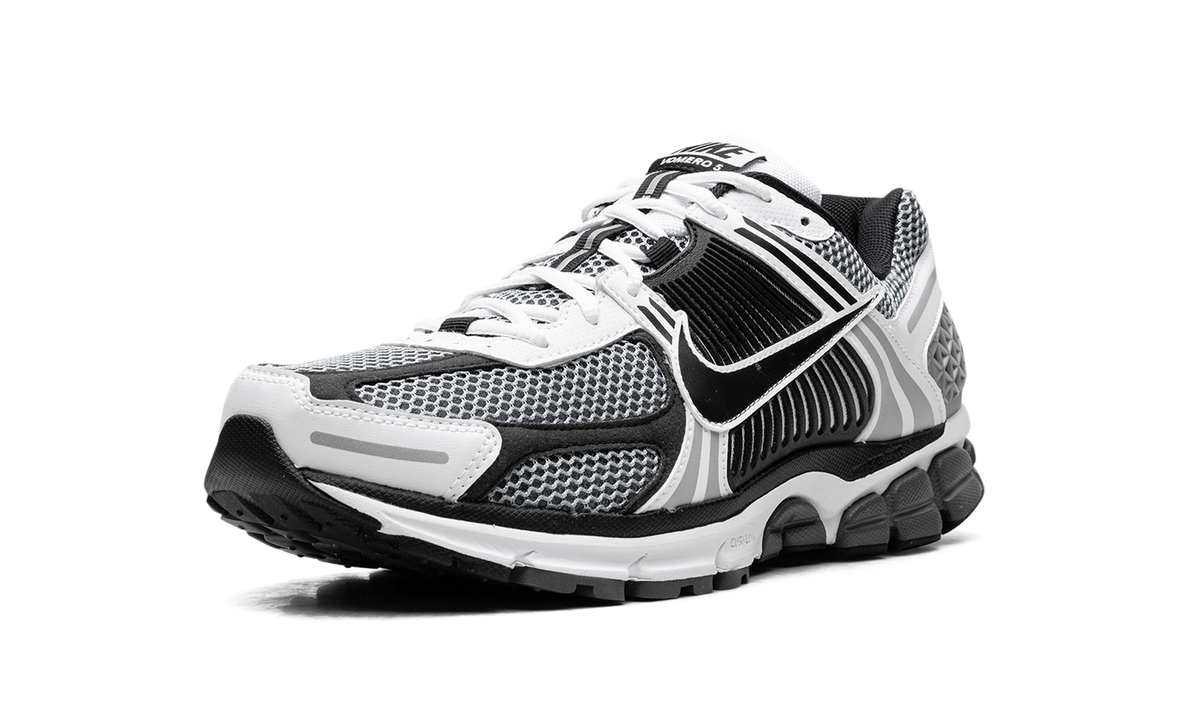 Zoom Vomero 5 SE SP "Black / Metallic Silver" CI1694 001