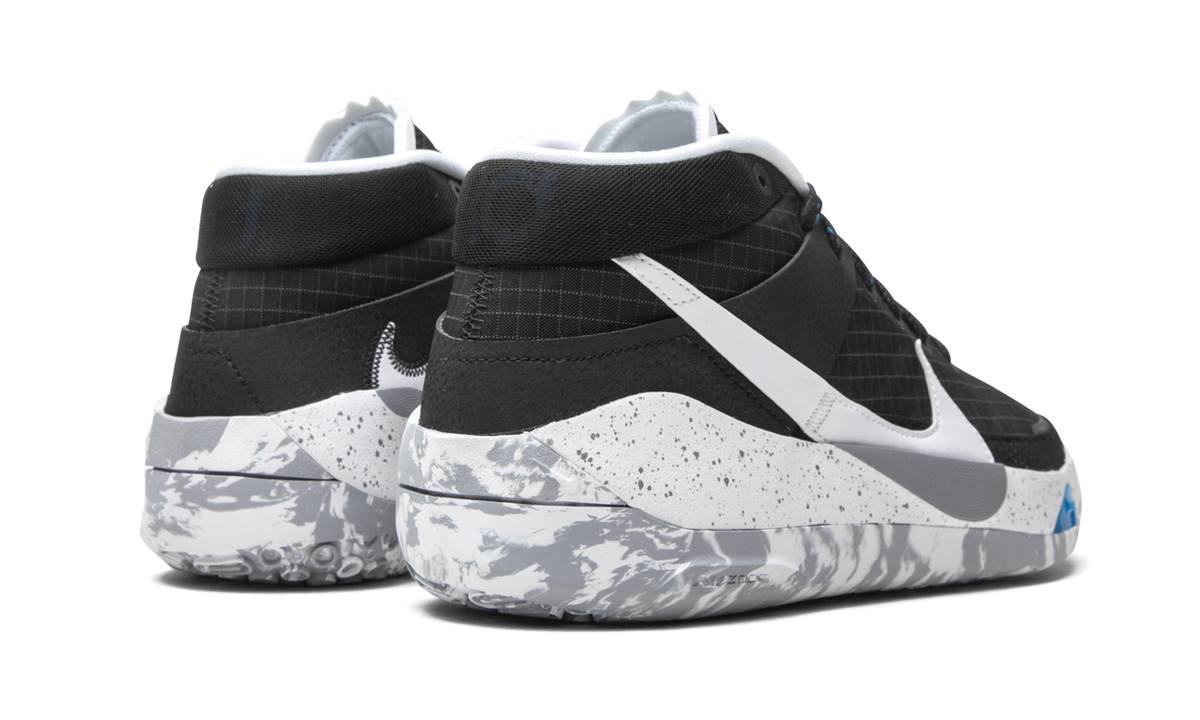 KD13 "Black" CI9948 001