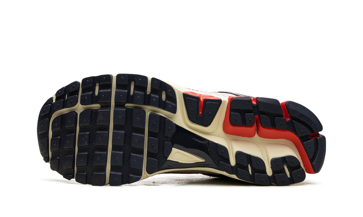 Zoom Vomero 5 "USA" HJ3859 025