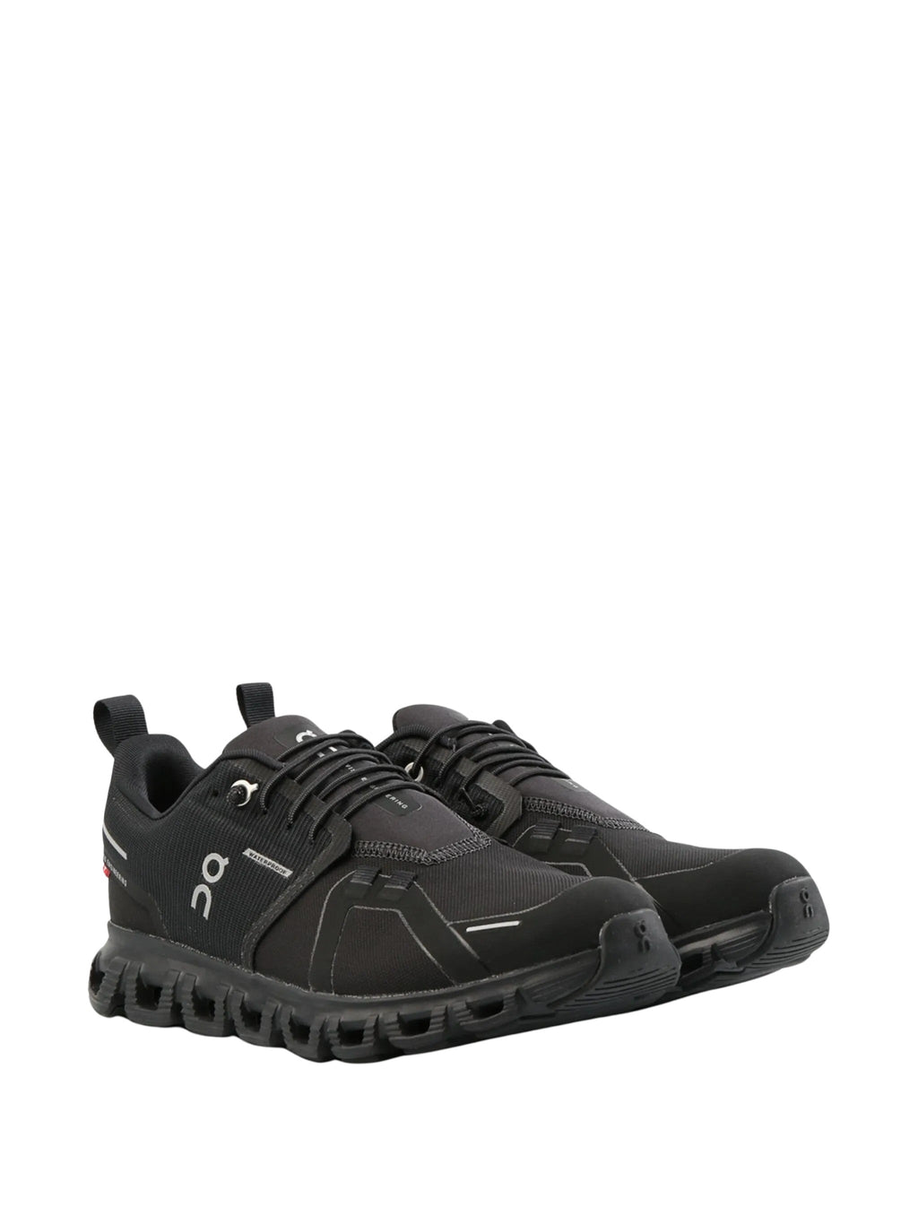 Low-Profile Waterproof Sneakers With Segmented Sole