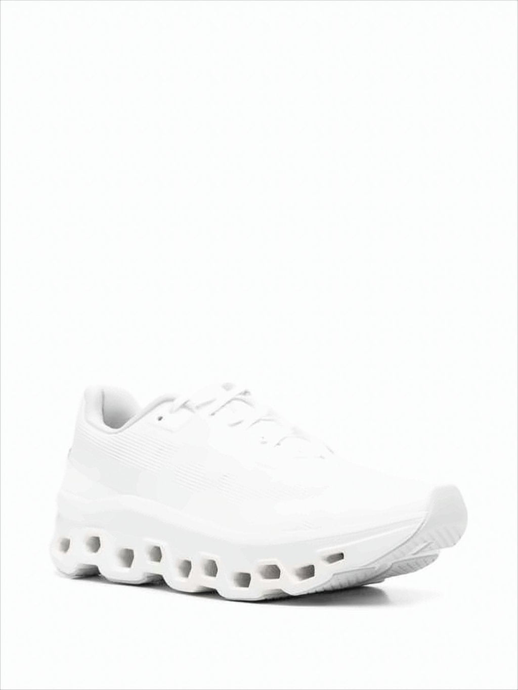 Minimally Designed Breathable Sneakers with Innovative Sole