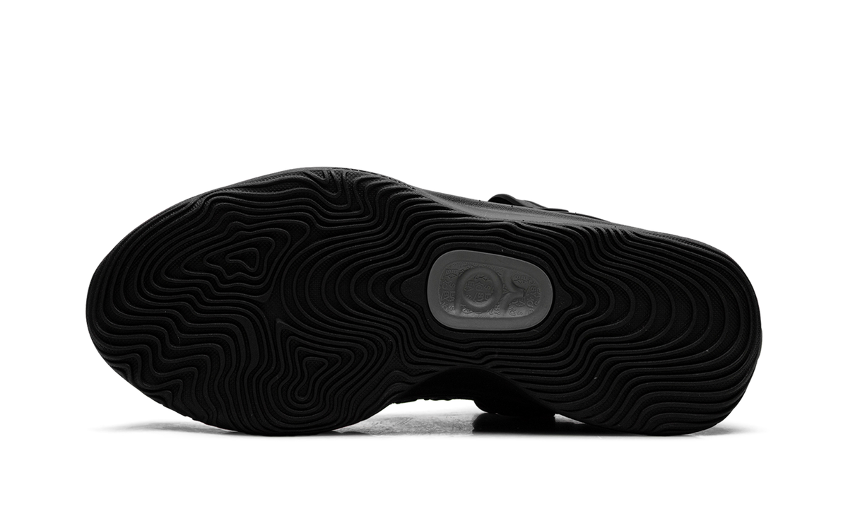 KD 18 TB "Triple Black" IM0634 001