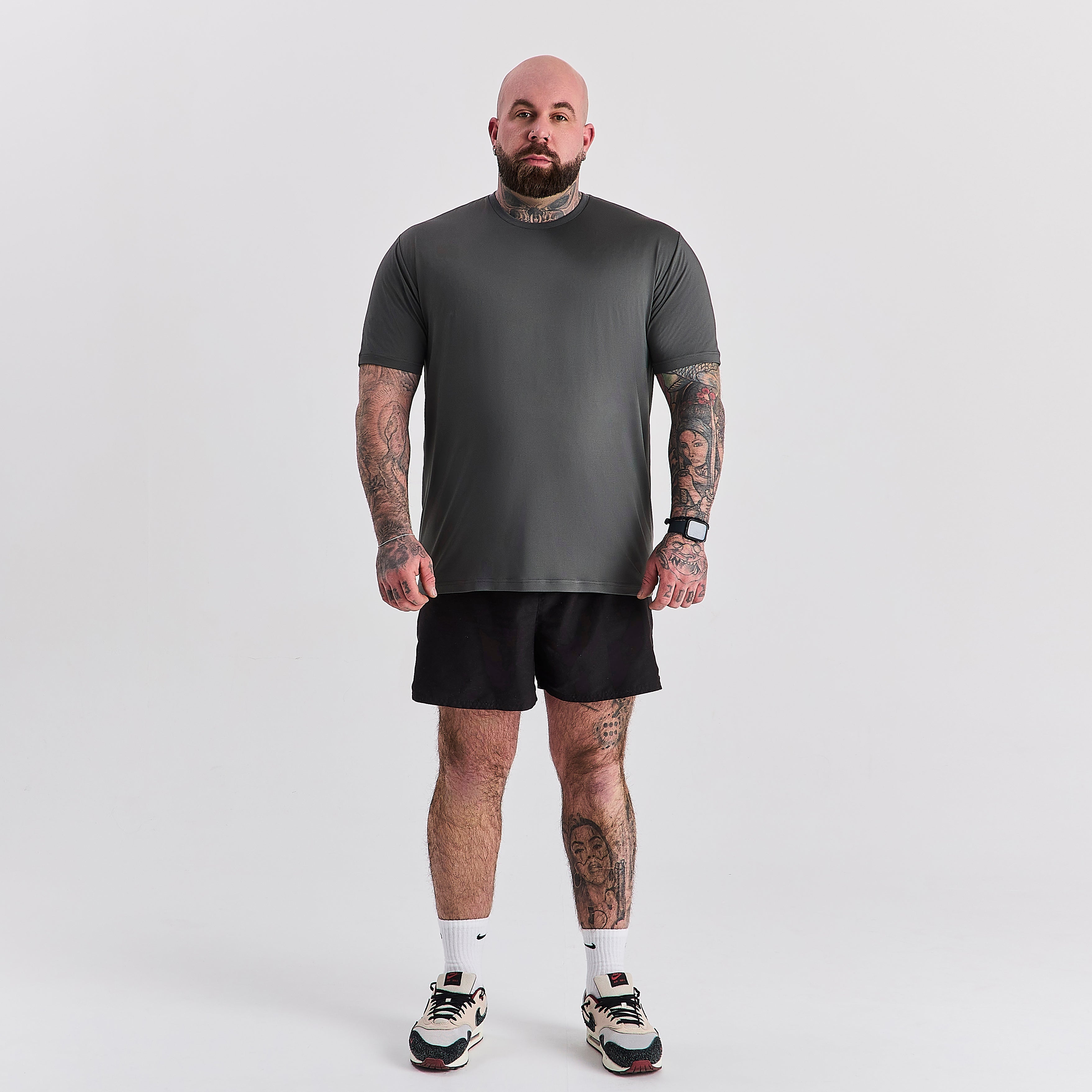 Carbon Active Crew Neck