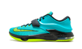 KD 7 "Uprising" 653996 370