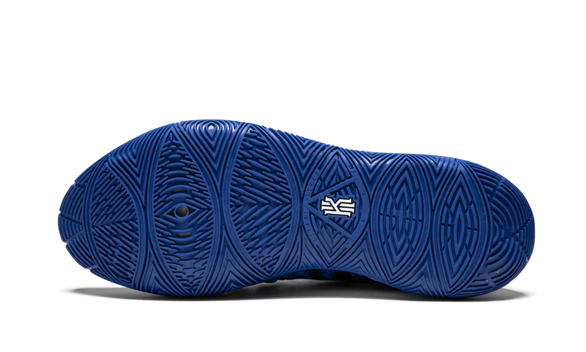 Kyrie 5 "Duke" CI0306 901
