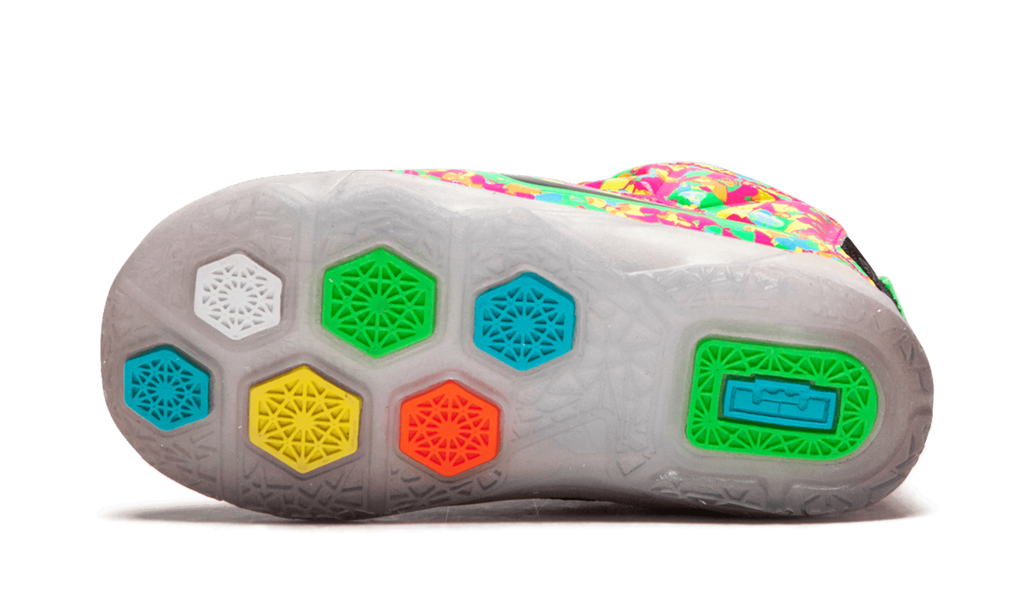 Lebron 12 (TD) "BLACK/BLACK-MULTI-COLOR" 685185 008