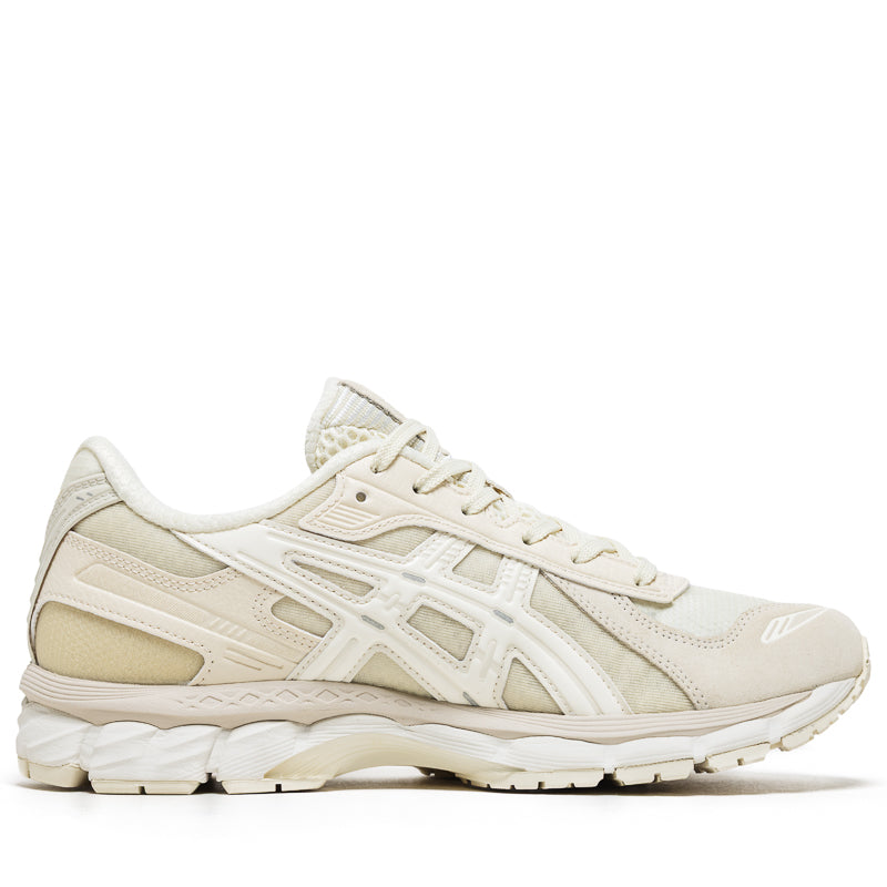 INVINCIBLE x MADNESS x Asics Gel-Kayano 12.1 - Vanilla/Vanilla