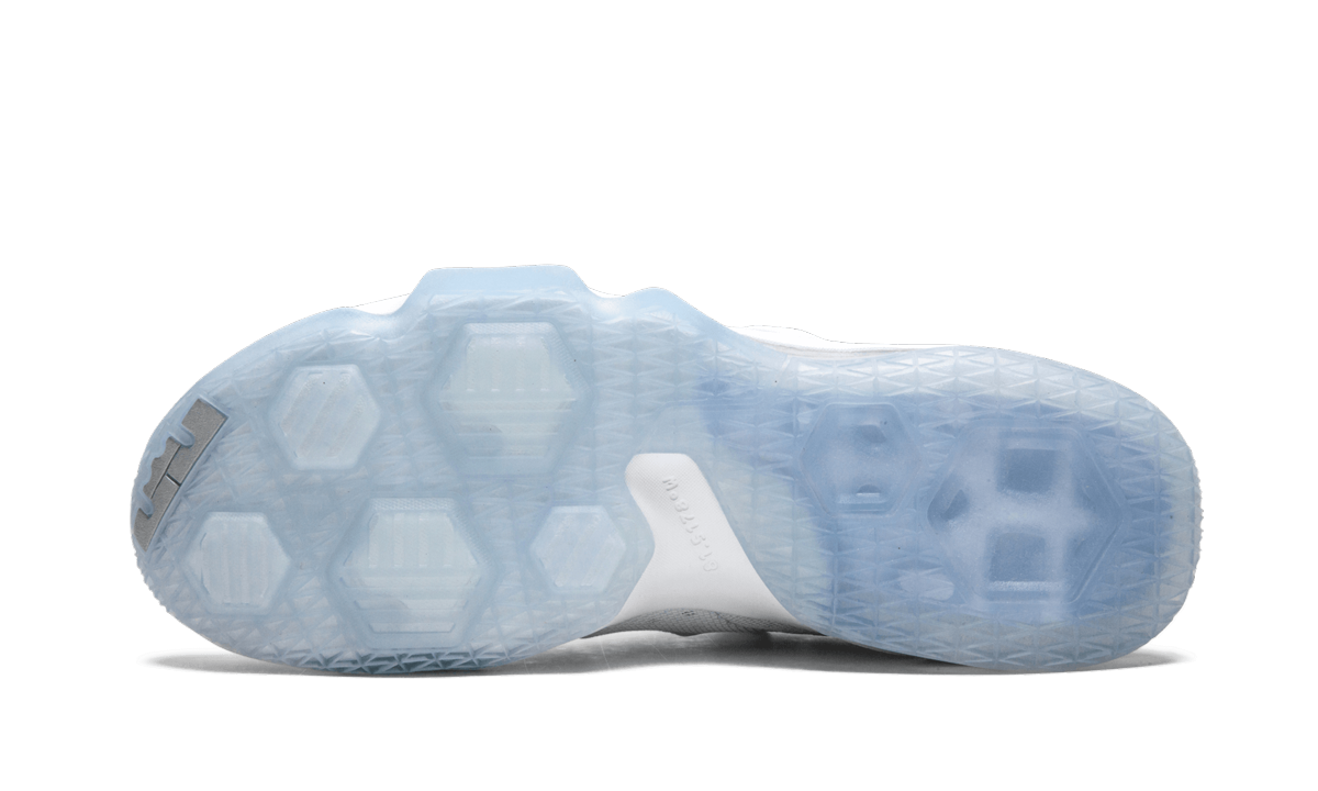 Lebron 13 Low "White" 831925 100