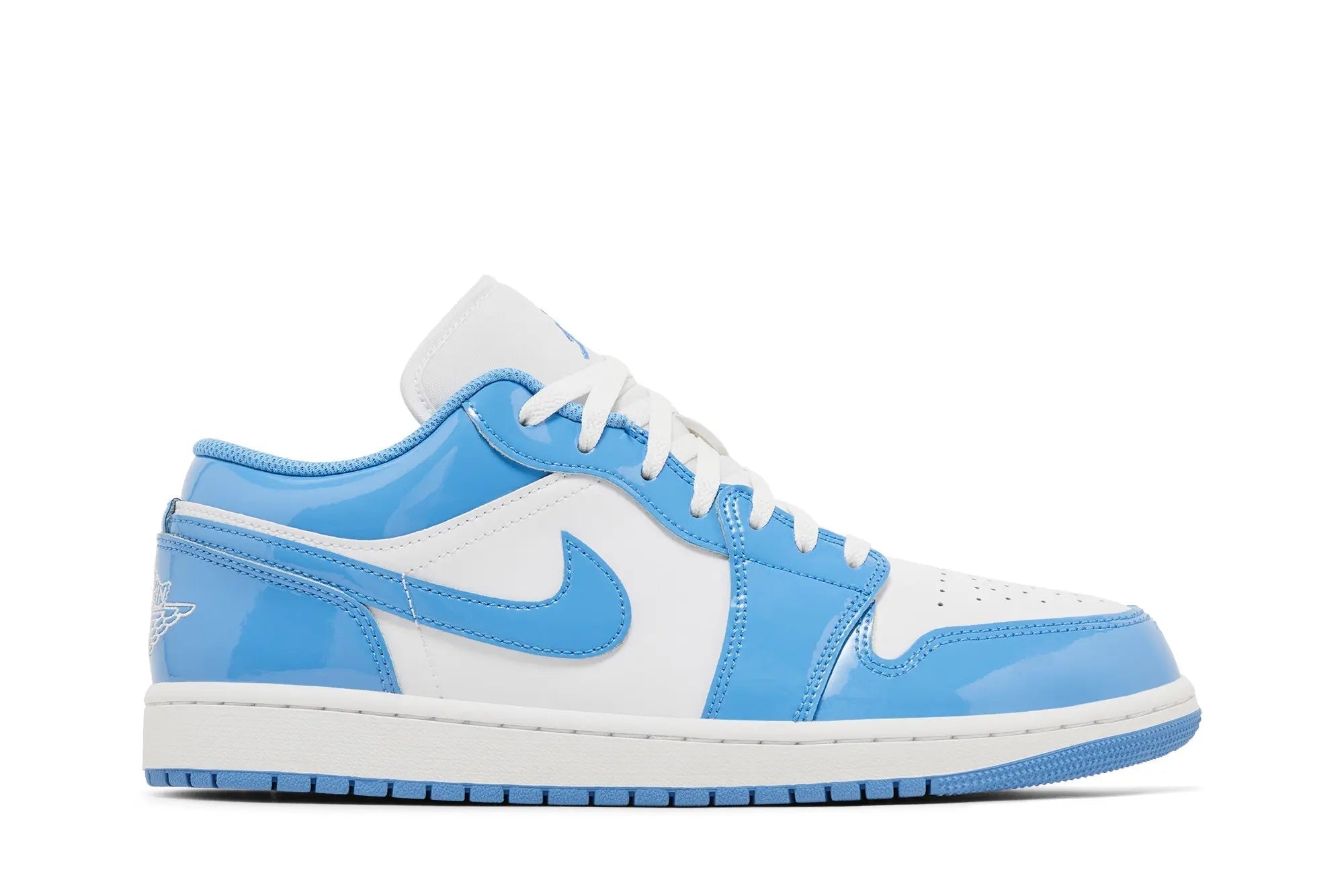 Jordan 1 Low SE Legend Blue - Iconic White & Blue Sneaker