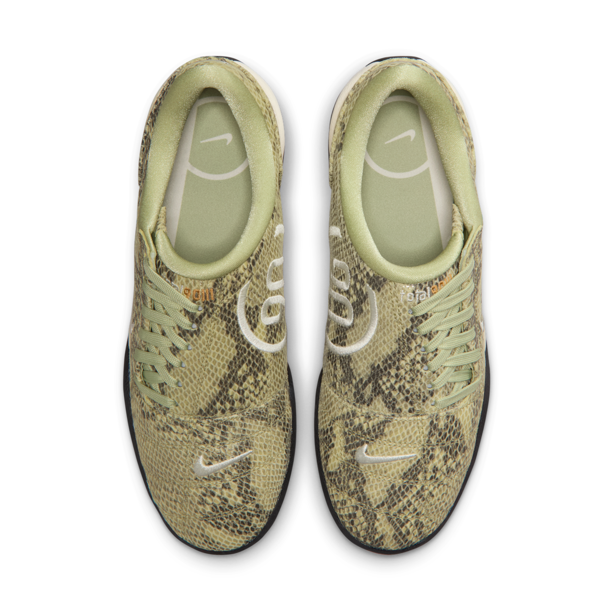 Women's Total 90 SE Shoes