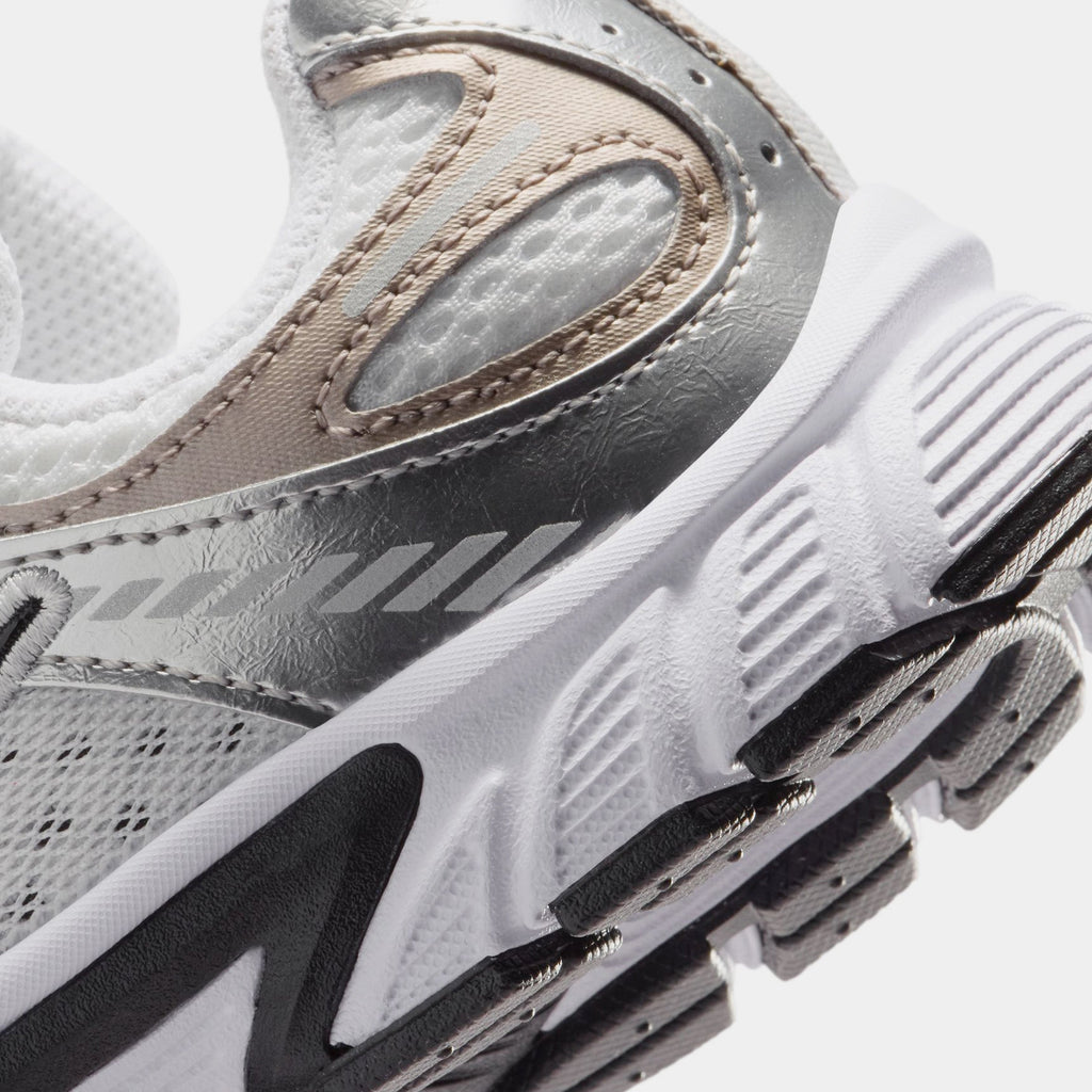 V5 RNR Preschool Running Shoes (White/Black/Vast Grey/College Grey)