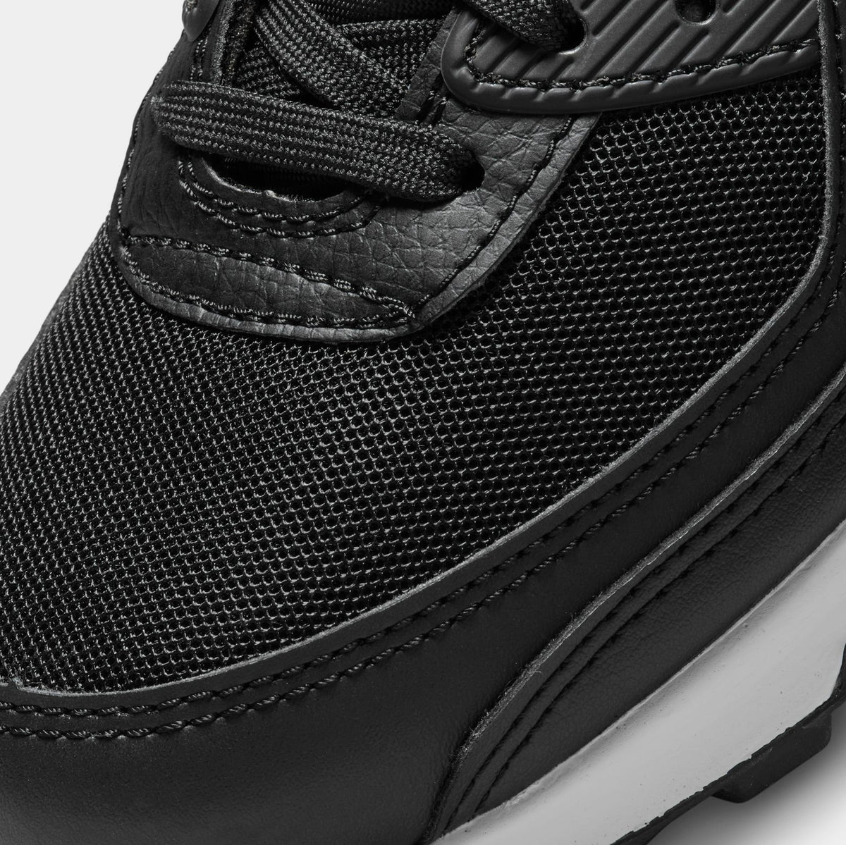 Air Max 90 Womens Running Shoes (Black/Black/White)