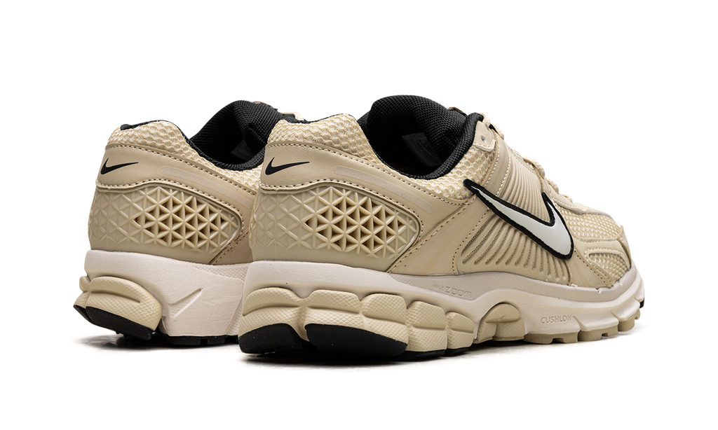Air Zoom Vomero 5 WMNS "Team Gold" FJ2028 700