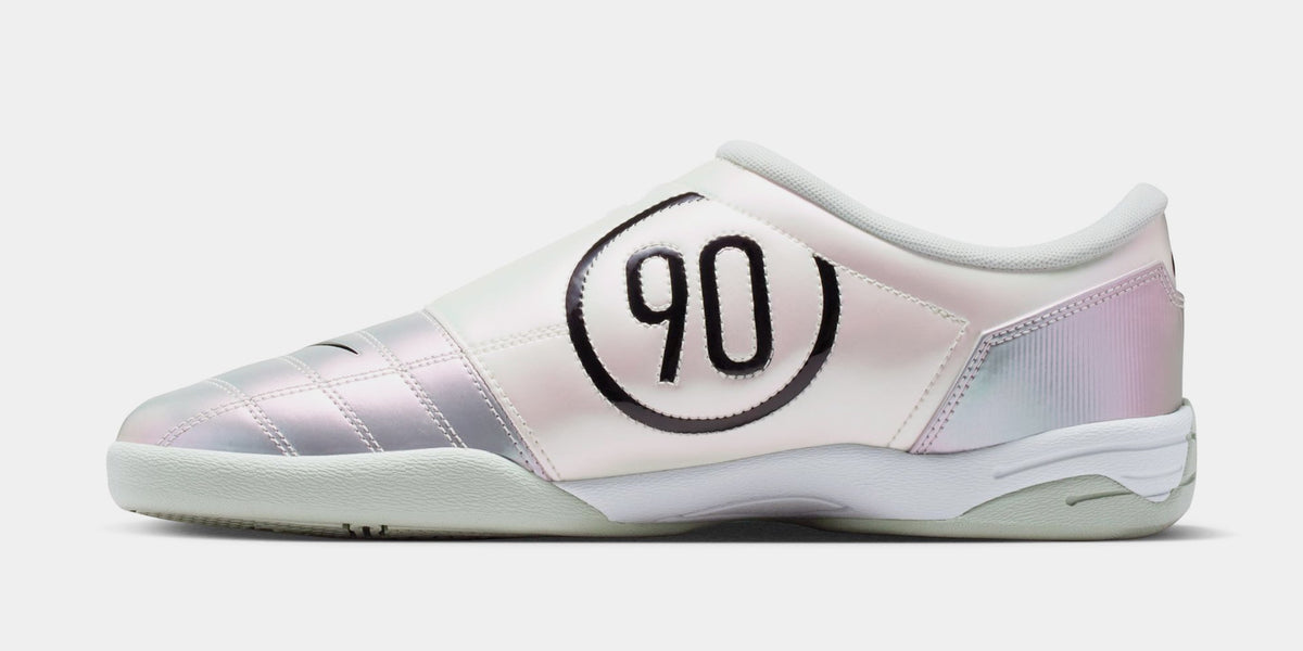 Total 90 Premium Mens Running Shoes (Off White/Black/Light Silver)