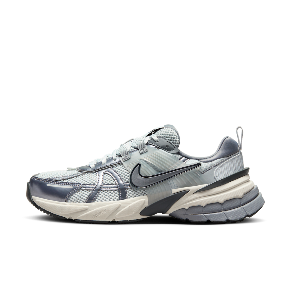 Women's V2K Run Shoes with Reflective Accents