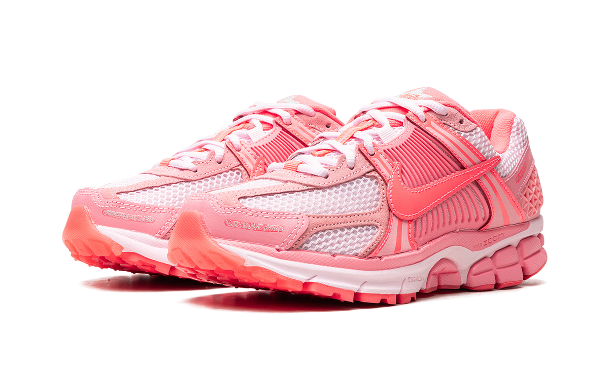 ZOOM VOMERO 5 WMNS "Triple Pink" FQ0257 666