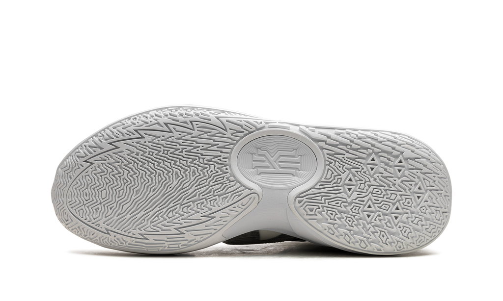 Kyrie 5 Low "White Wolf Grey Black" DJ6012 102
