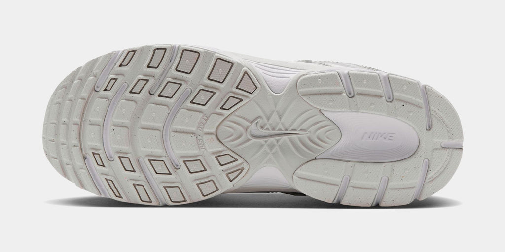 V5 RNR Grade School Running Shoes (Off-White/Vast Grey/Silver Lilac/Metallic Silver)