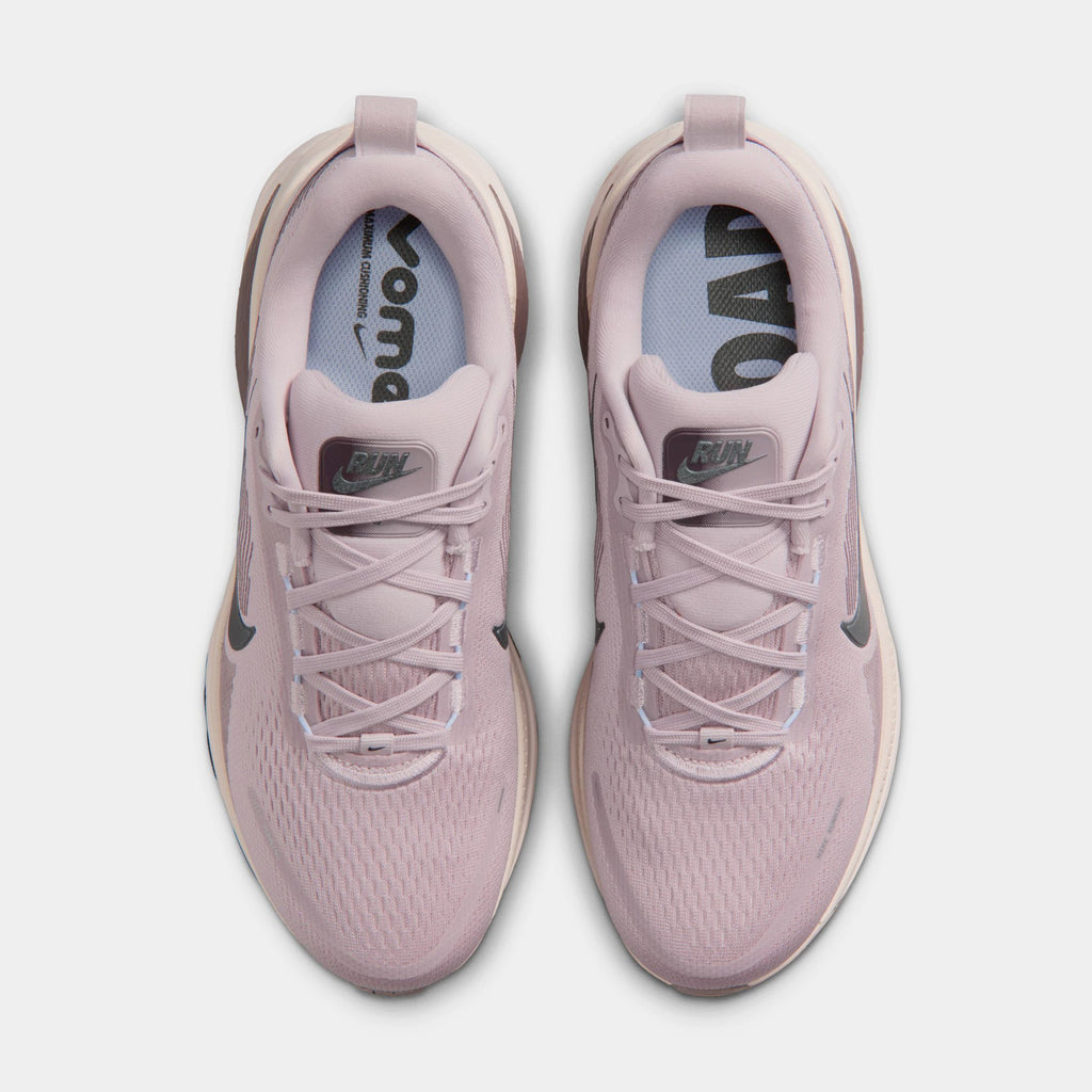 Vomero 18 Womens Running Shoes (Particle Rose/Off Noir/Silt Red Tattoo)