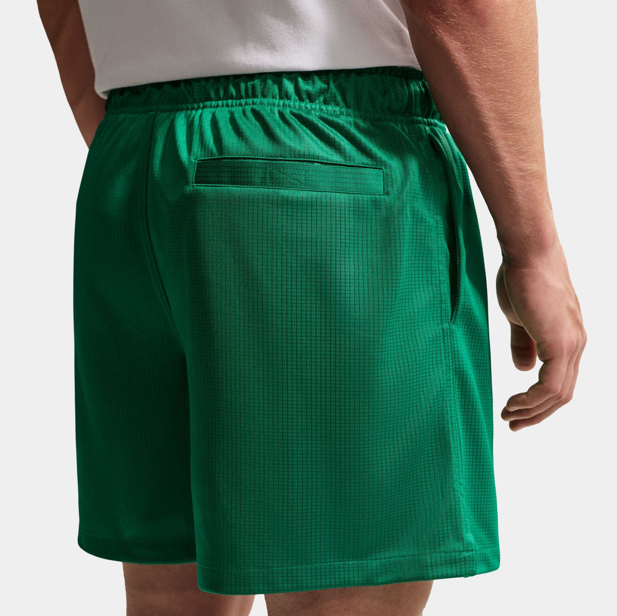 Sportwear Club Flow Mens Shorts (Malachite/Lightening)