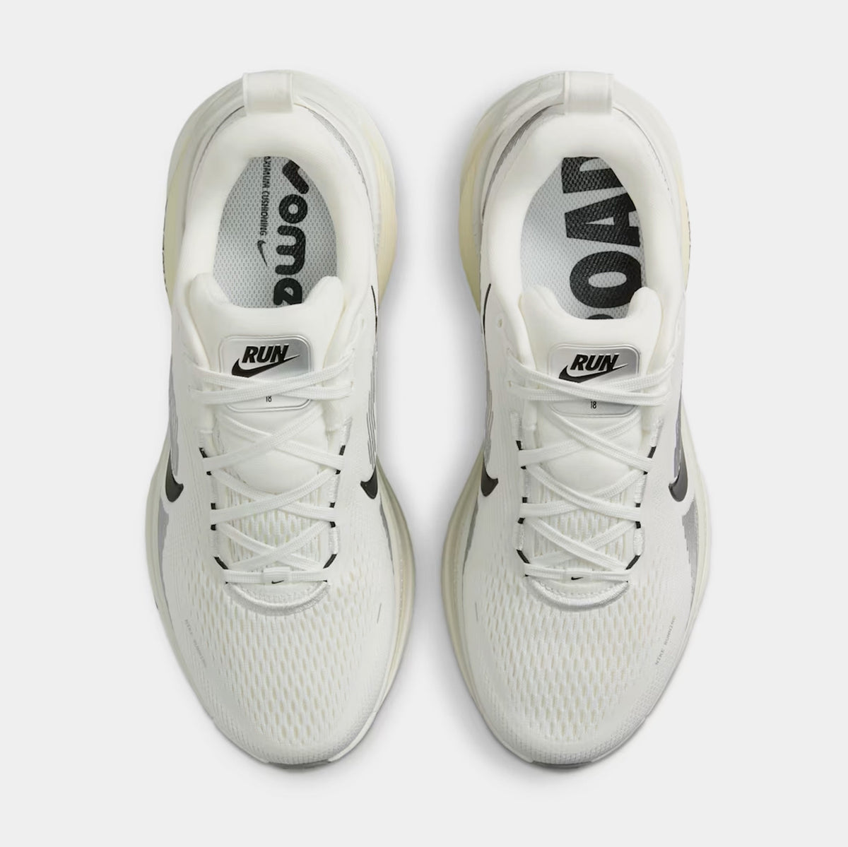 Vomero 18 Womens Running Shoes (Summit White/Coconut Milk/Coconut Milk/Black)