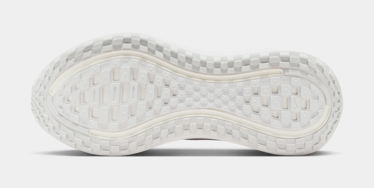 Vomero Plus Womens Running Shoes (White/Summit White/Photon Dust)