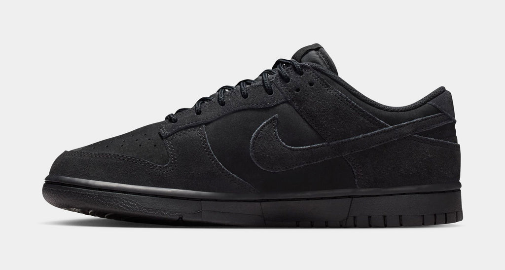 Dunk Low Retro SE Mens Lifestyle Shoes (Black/Black/Black)